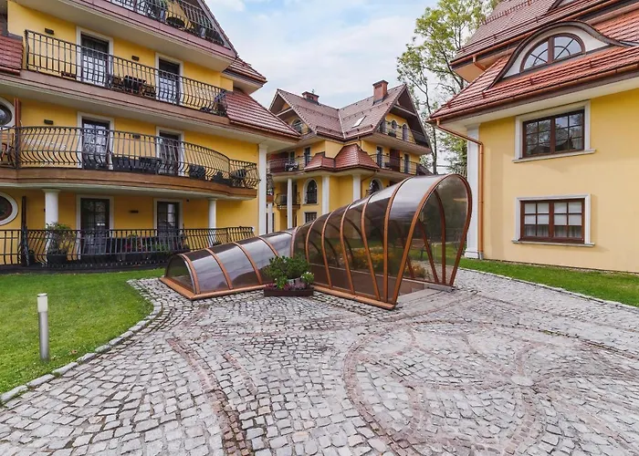 Apartament Neapol Rezydencja Sienkiewicza by Renters